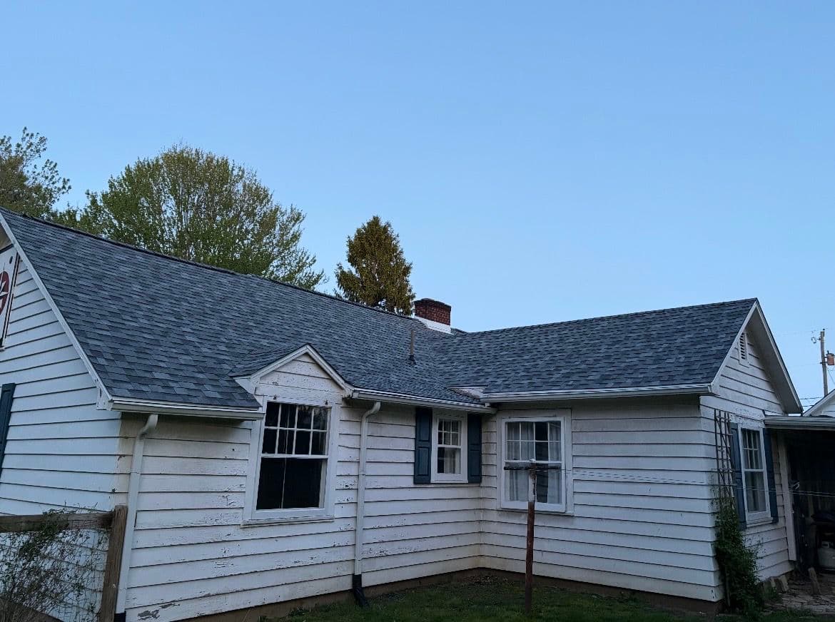 Gallery photos for Full Roof Replacement with Owens Corning Shingles in Gomer Ohio: Image #3
