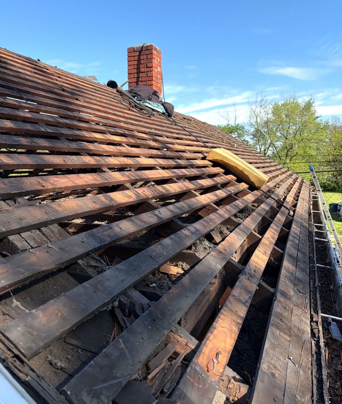 Gallery photos for Full Roof Replacement on a Lima Home That Was Past Saving: Image #2