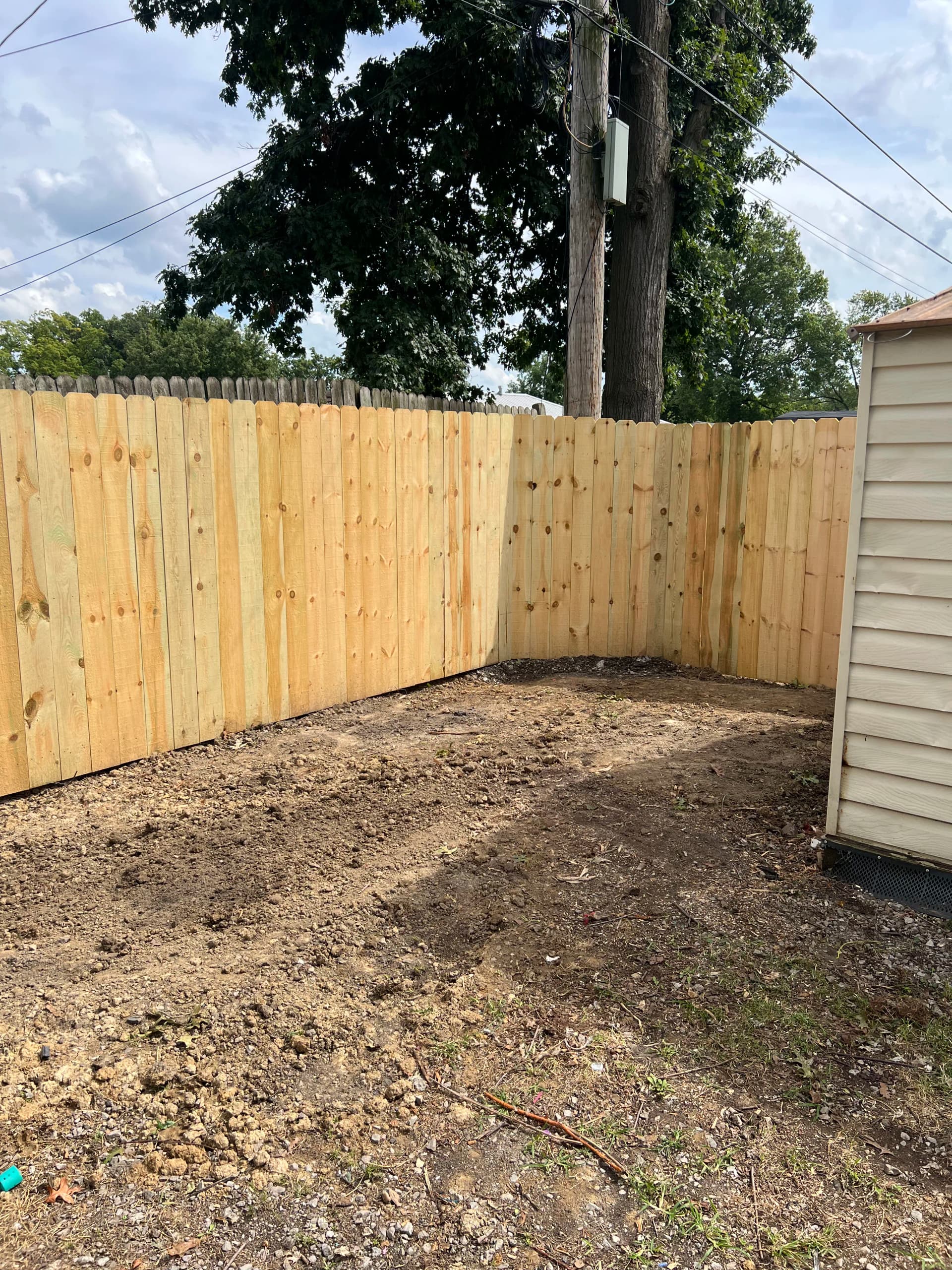 Wood Privacy Fence and Gate Installation in Lima Ohio