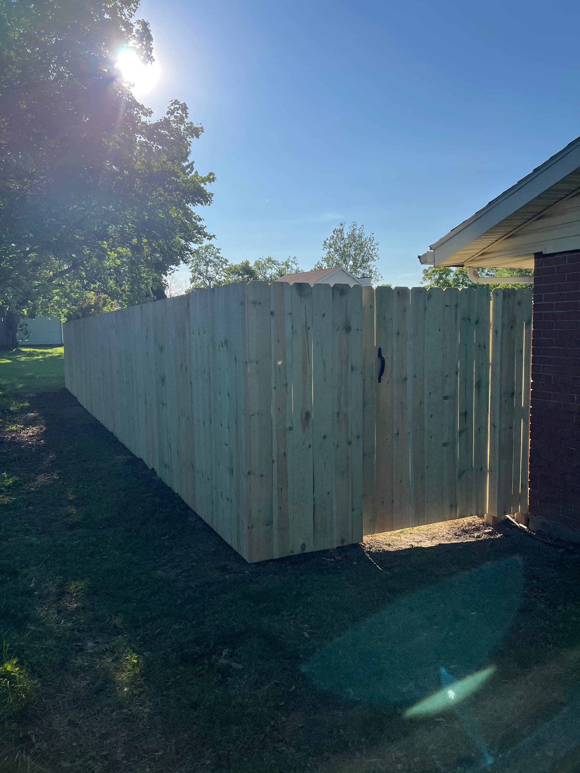 Gallery photos for Full Wood Privacy Fence Tear-Out and Replacement in Lima: Image #1
