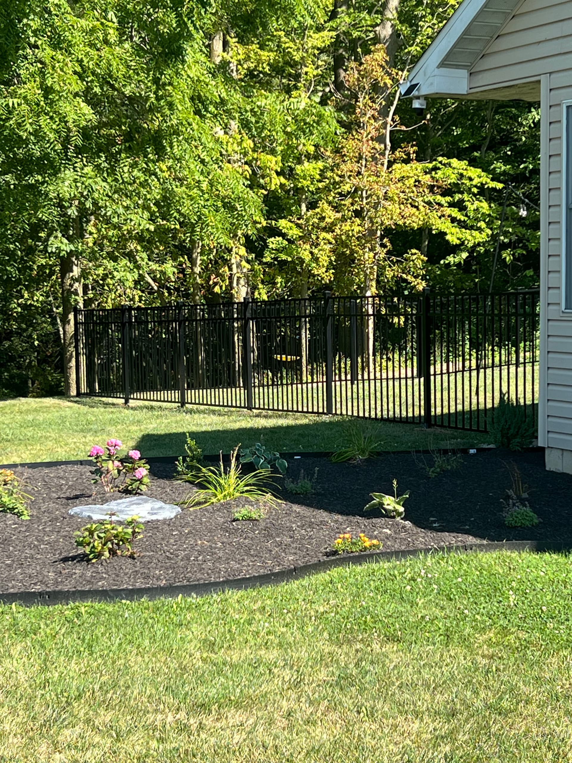 Gallery photos for 4-Foot Black Aluminum Fence That Keeps Dogs In and Views Open: Image #2