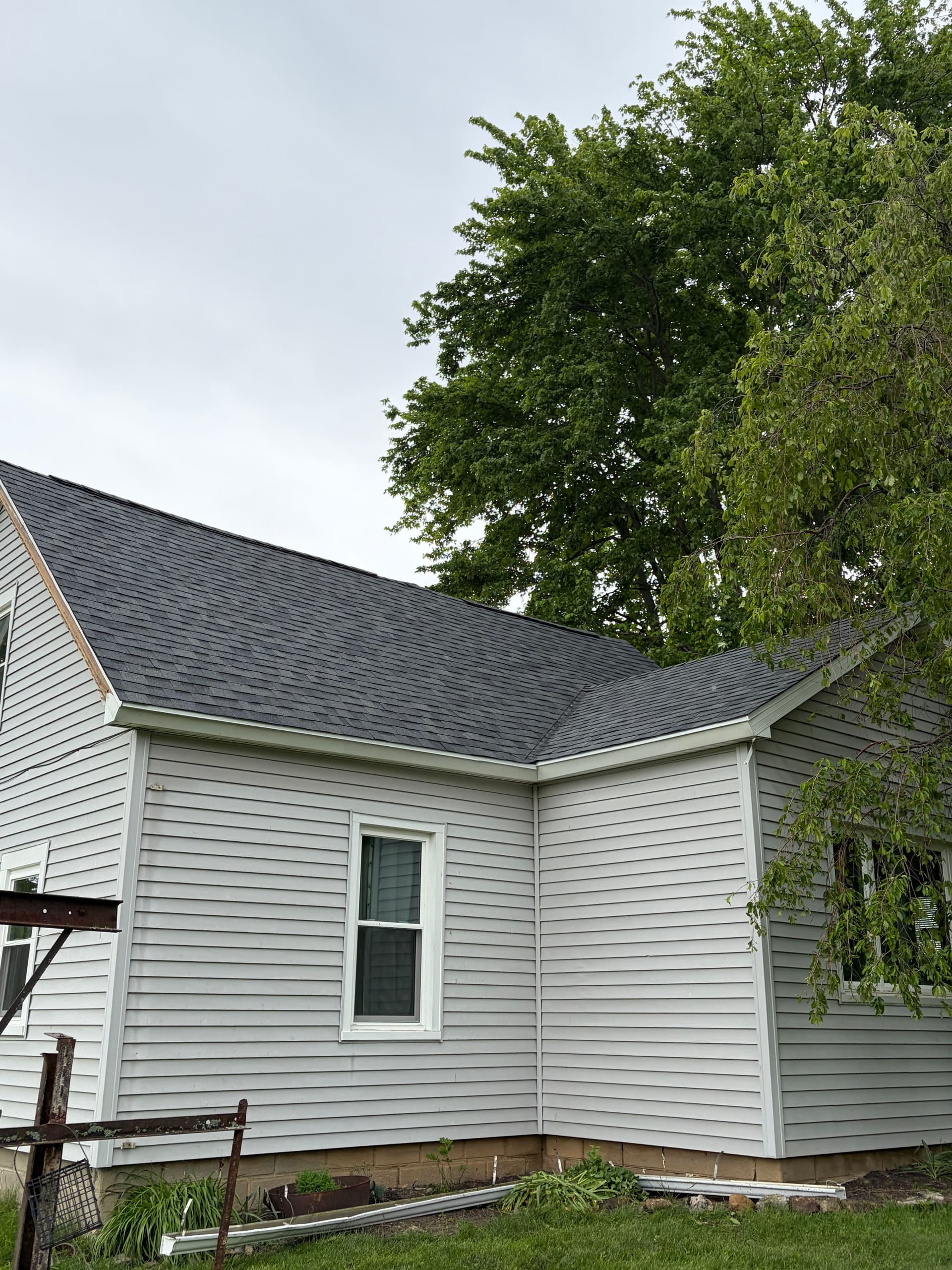 Gallery photos for 7 Layers Gone, One Solid Roof on This Ada Ohio Home: Image #4