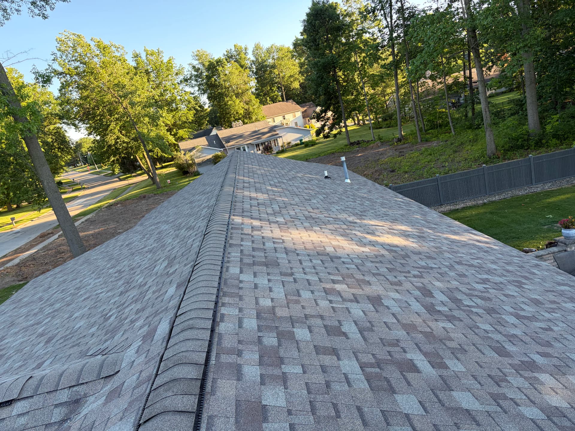 Gallery photos for Owens Corning Roof Replacement With New Seamless Gutters: Image #5